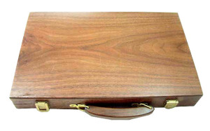 Gevin AD1503-01: Walnut Backgammon Case - Closed