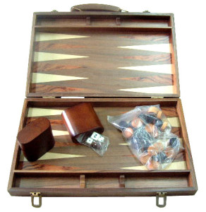 Gevin AD1503-02: Walnut Backgammon Case with Decorative Inlay - Open