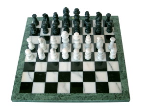 Gevin - 2174 (BLK / WHI / GRN): Marble Chess Set (Black and White squares with Green frame) - 2