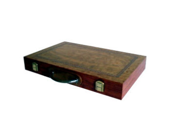 Gevin - AD1510-01 - 15-inch Camphor Wood Backgammon Case