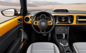 Volkswagen New Beetle Dune 2014 - dashboard