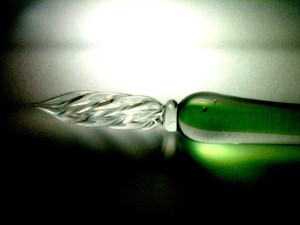 Gevin - Glass Pen - Green Transparent - Top View of Nib