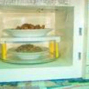 Gevin - GVH2106 - As Seen on TV - Traditional Dual Microwave Plate Holder